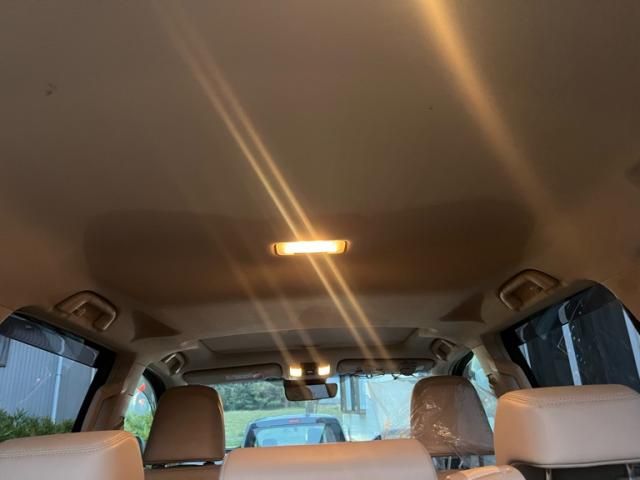 TOYOTA LANDCRUISER PRADO 2019 Image 31