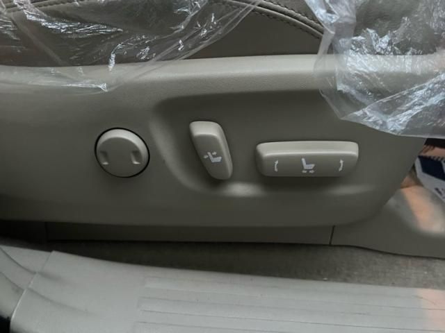 TOYOTA LANDCRUISER PRADO 2019 Image 31