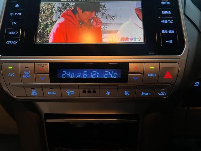 TOYOTA LANDCRUISER PRADO 2019 Image 31