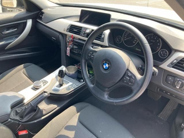 BMW 3SERIES SEDAN 2016 Image 31