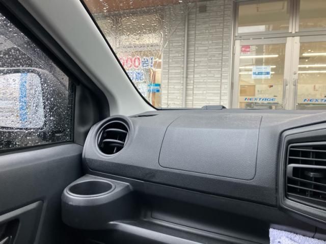 DAIHATSU MIRA E:S 2022 Image 31