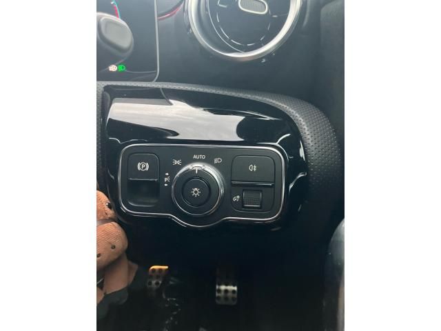 MERCEDES BENZ A CLAS 2019 Image 31