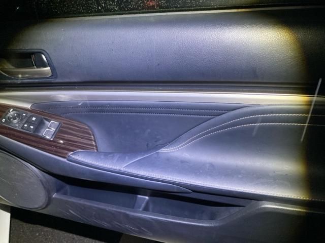 TOYOTA LEXUS RC300H 2019 Image 31