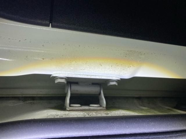 TOYOTA PRIUS 2011 Image 31