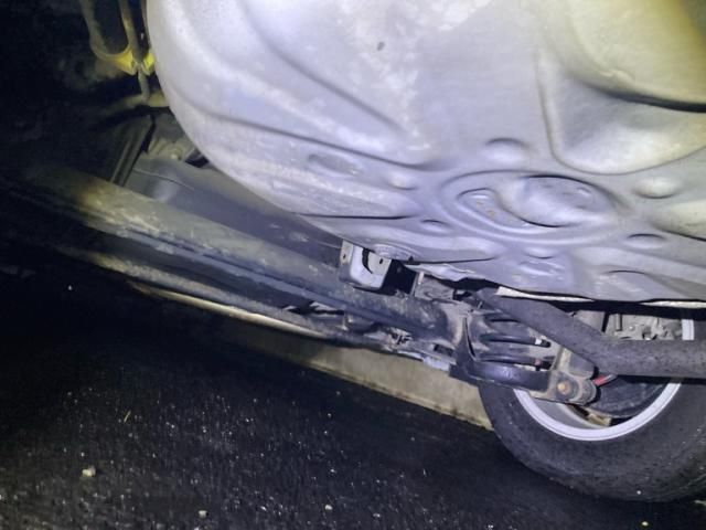 TOYOTA PRIUS 2011 Image 31