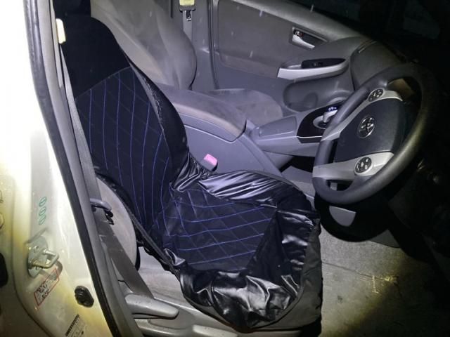 TOYOTA PRIUS 2011 Image 31