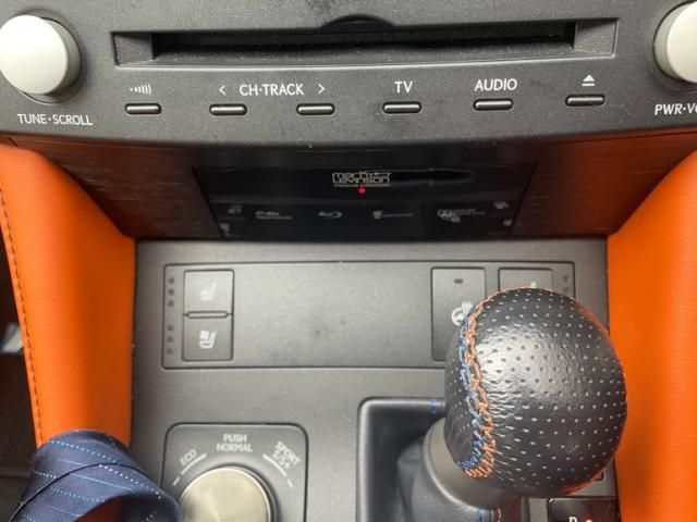 TOYOTA LEXUS RC F 2015 Image 31