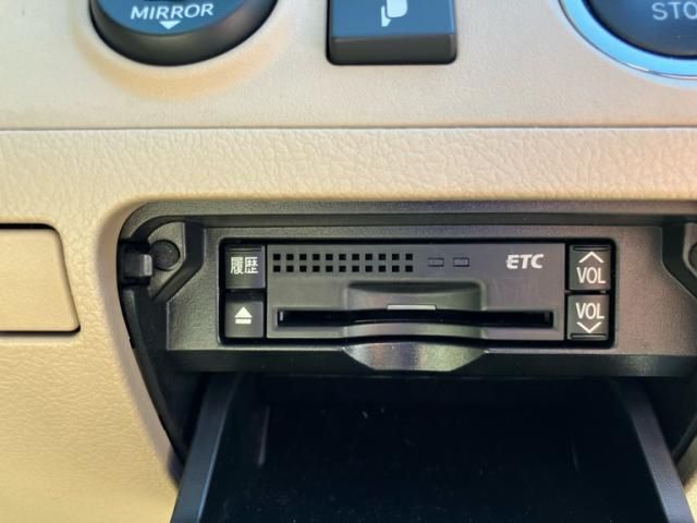 TOYOTA CROWN SEDAN 4WD 2010 Image 31