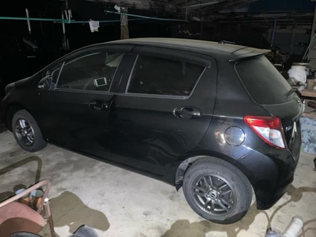 TOYOTA VITZ 2013 Image 31