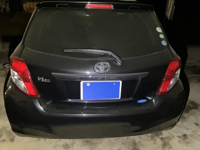 TOYOTA VITZ 2013 Image 31