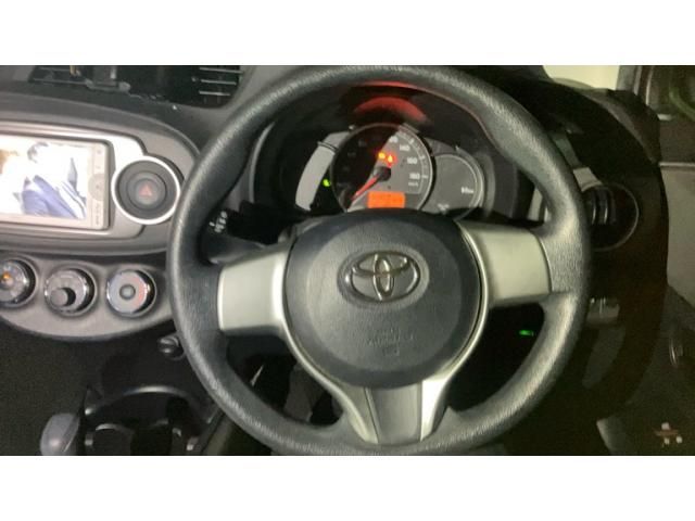 TOYOTA VITZ 2013 Image 31