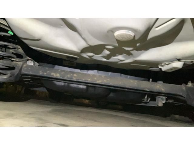 TOYOTA VITZ 2013 Image 31