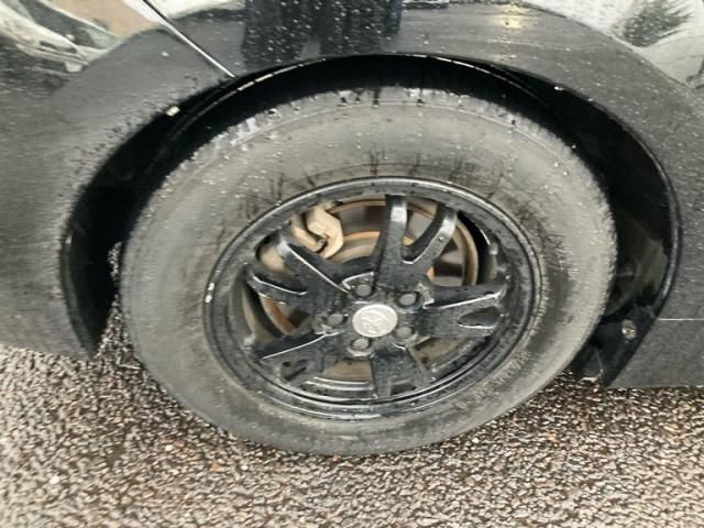 TOYOTA PRIUS 2012 Image 31