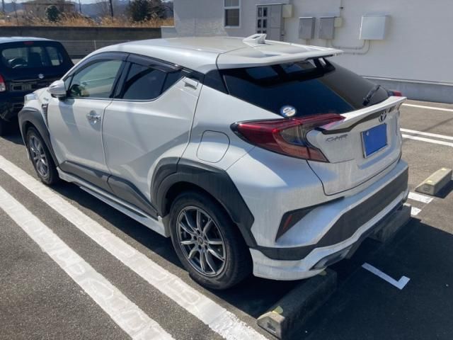 TOYOTA C-HR 2019 Image 31