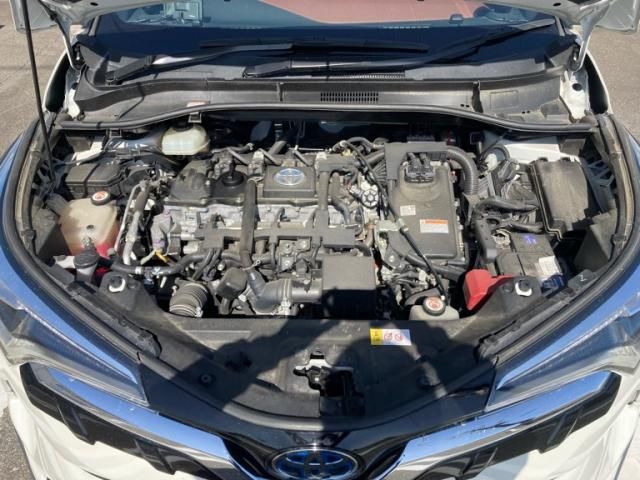 TOYOTA C-HR 2019 Image 31