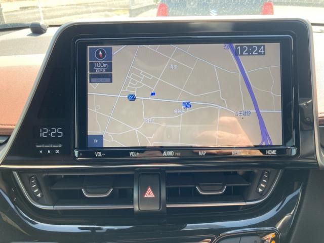 TOYOTA C-HR 2019 Image 31