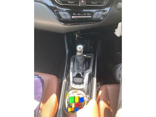 TOYOTA C-HR 2019 Image 31