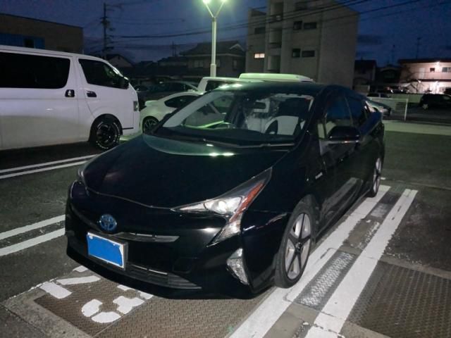 TOYOTA PRIUS 2016 Image 31