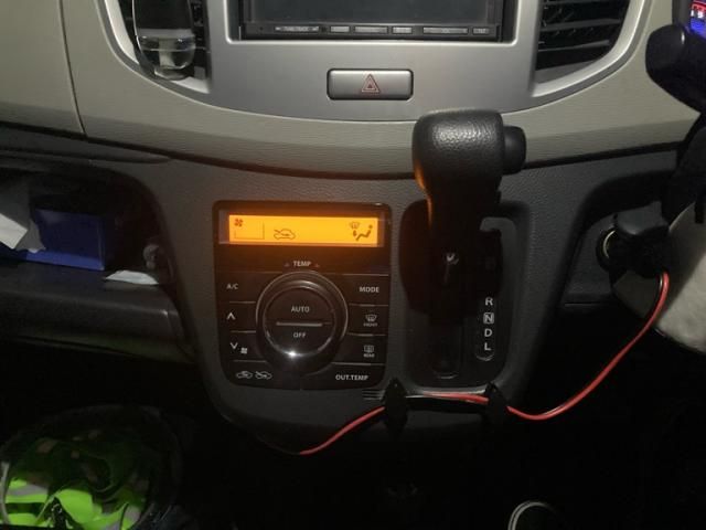 SUZUKI WAGON R 2014 Image 31