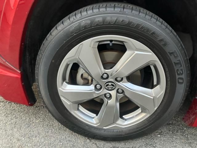 TOYOTA RAV4 HYBRID 4WD 2019 Image 31