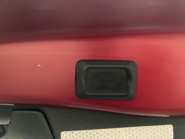 TOYOTA RAV4 HYBRID 4WD 2019 Image 31