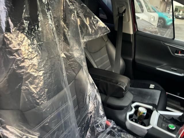 TOYOTA RAV4 HYBRID 4WD 2019 Image 31