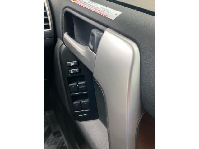 TOYOTA LANDCRUISER PRADO 2021 Image 31