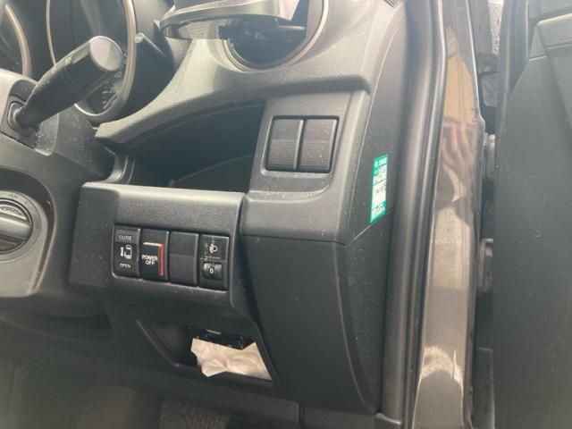 MAZDA PREMACY 2011 Image 31