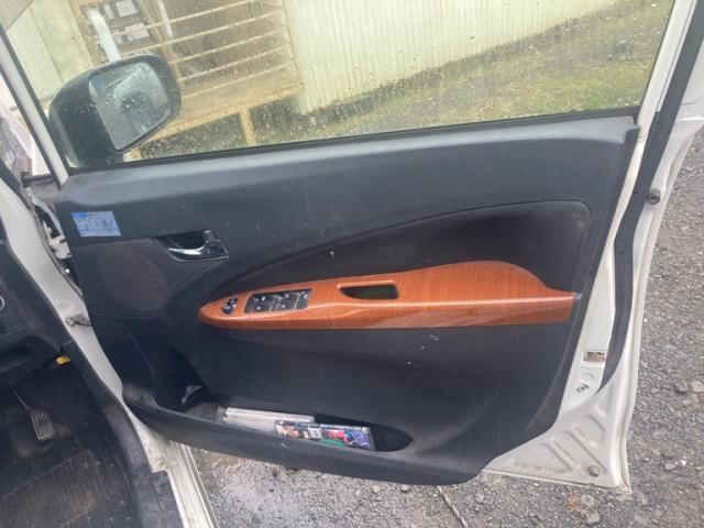 DAIHATSU MOVE CUSTOM 4WD 2013 Image 31