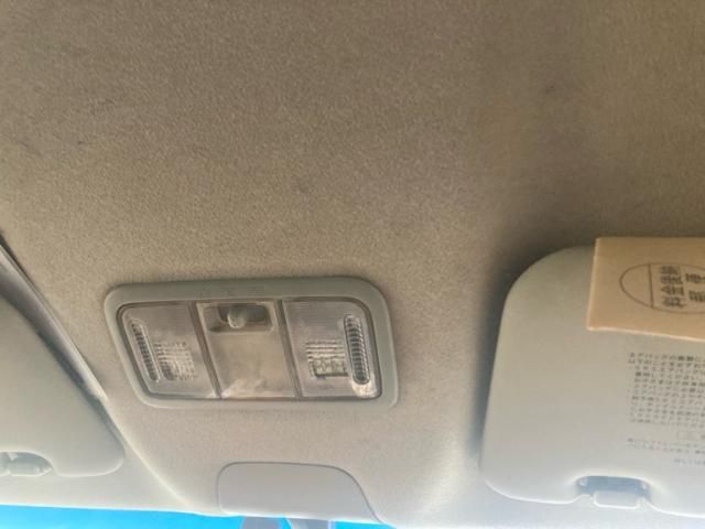 DAIHATSU MOVE CUSTOM 4WD 2013 Image 31