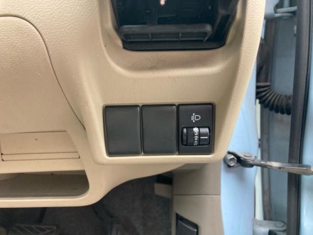 SUZUKI ALTO 2011 Image 31