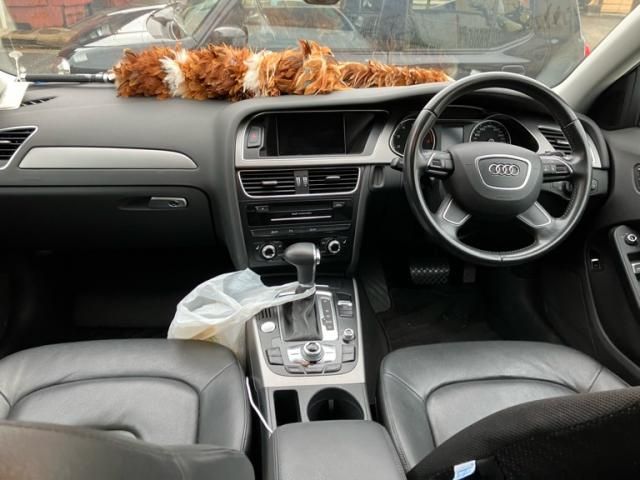 AUDI A4 2013 Image 31