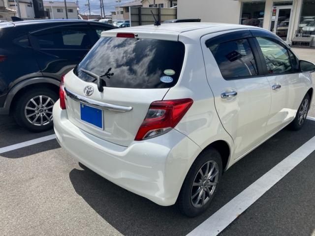 TOYOTA VITZ 2016 Image 31