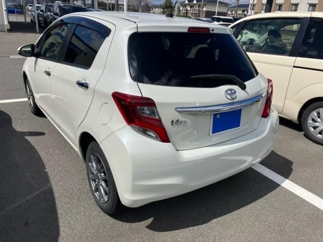 TOYOTA VITZ 2016 Image 31