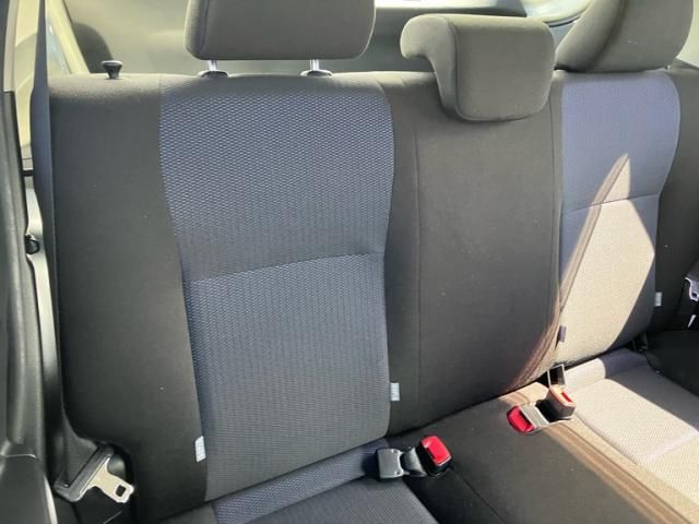 TOYOTA VITZ 2016 Image 31