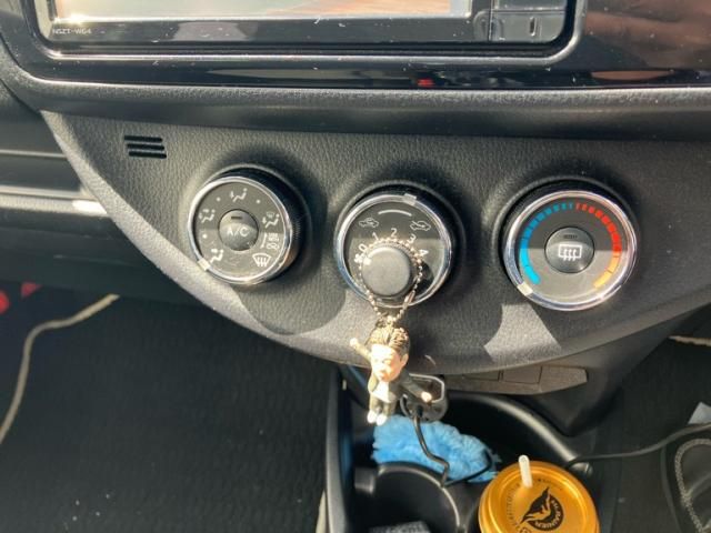 TOYOTA VITZ 2016 Image 31