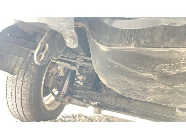 TOYOTA PRIUS 2015 Image 31