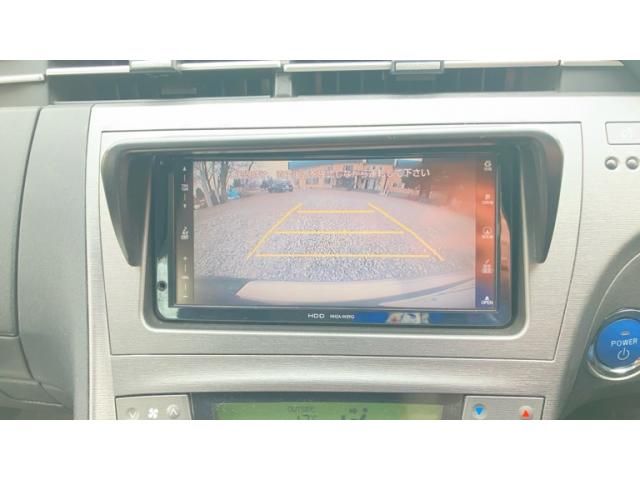 TOYOTA PRIUS 2015 Image 31