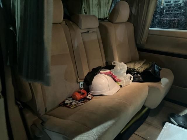 TOYOTA VELLFIRE 2013 Image 31