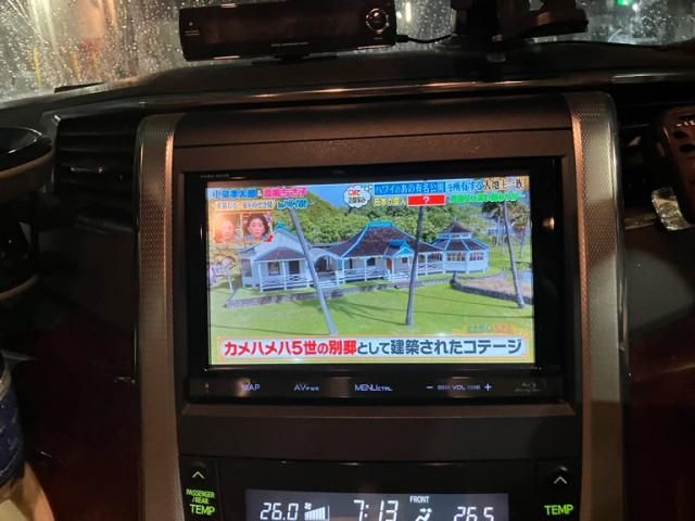 TOYOTA VELLFIRE 2013 Image 31