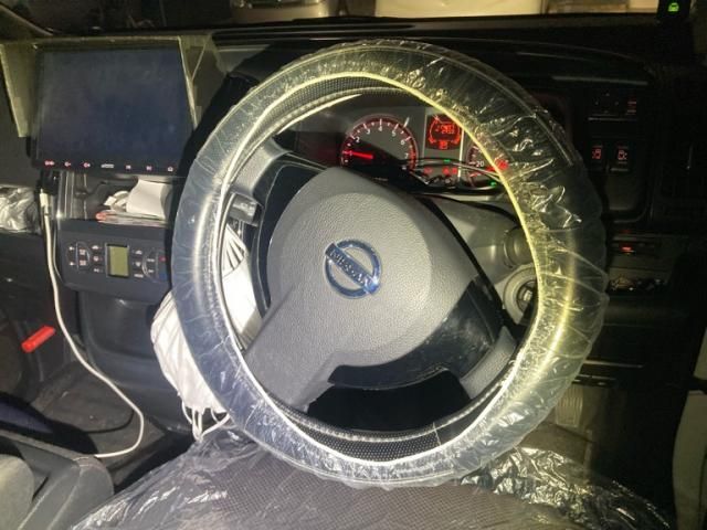 NISSAN SERENA  WG 2010 Image 31