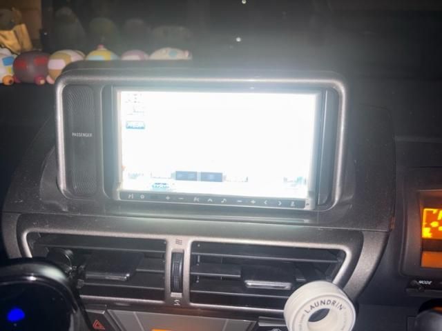 TOYOTA IQ 2010 Image 31