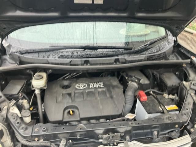 TOYOTA VOXY 2009 Image 31