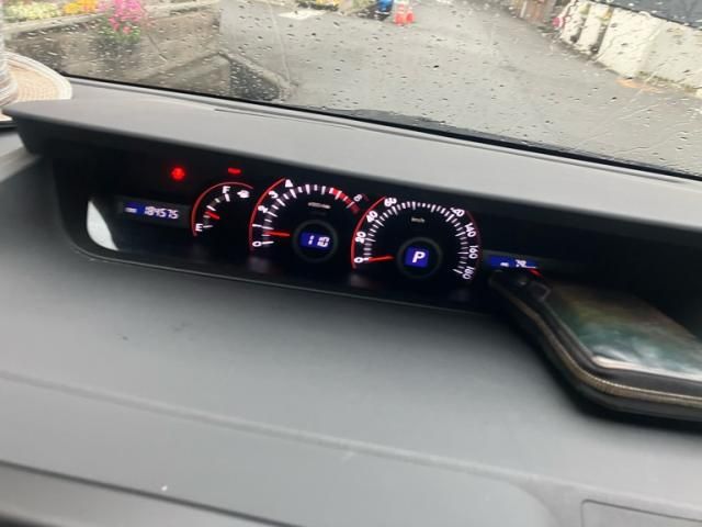 TOYOTA VOXY 2009 Image 31