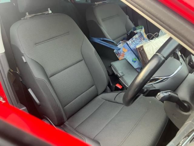 VOLKSWAGEN GOLF VARI 2020 Image 31