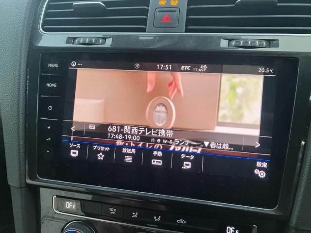 VOLKSWAGEN GOLF VARI 2020 Image 31