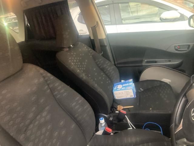 TOYOTA RACTIS 2011 Image 31