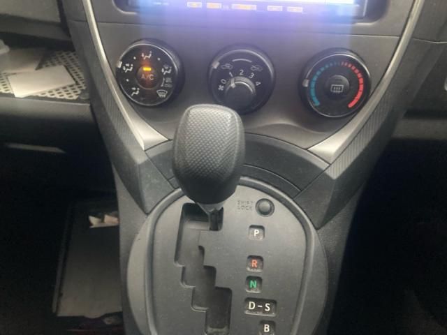 TOYOTA RACTIS 2011 Image 31