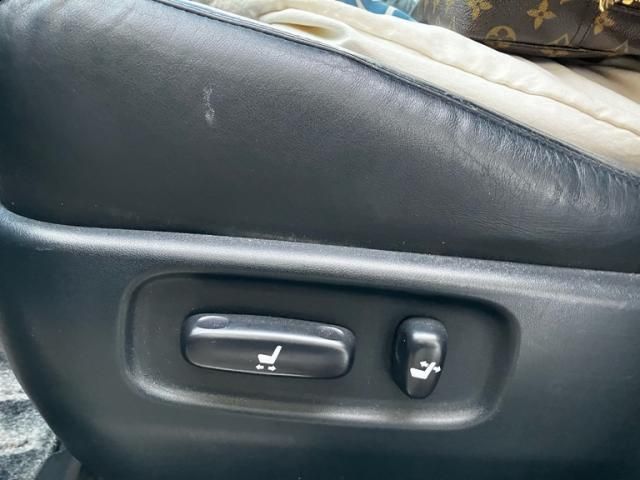 TOYOTA HARRIER 2WD 2007 Image 31