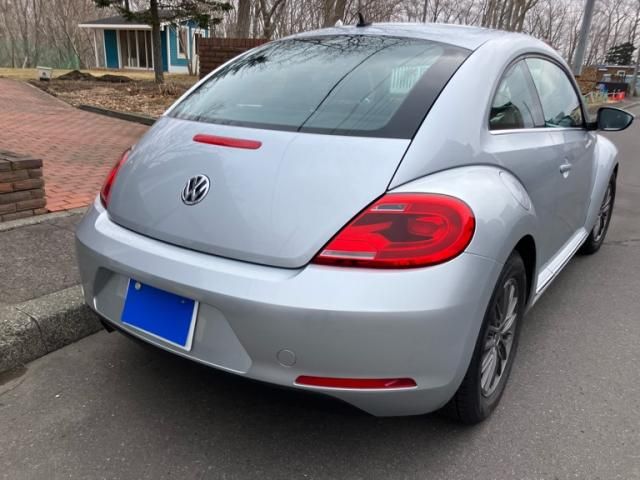 VOLKSWAGEN THE BEETL 2013 Image 31